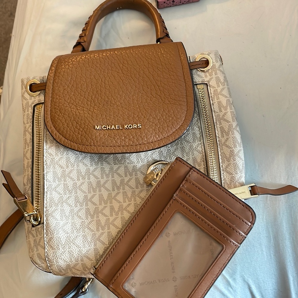 Michael kors purse & wallet